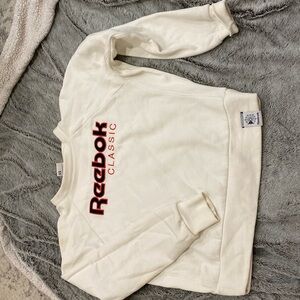 Reebok classic sweater size xs, fits like small